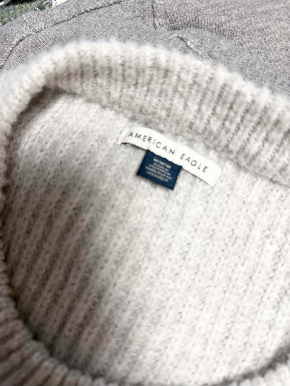American Eagle Whoa So Soft Cable Knit Side Tie Sweater Vest NWOT - Picture 11 of 13